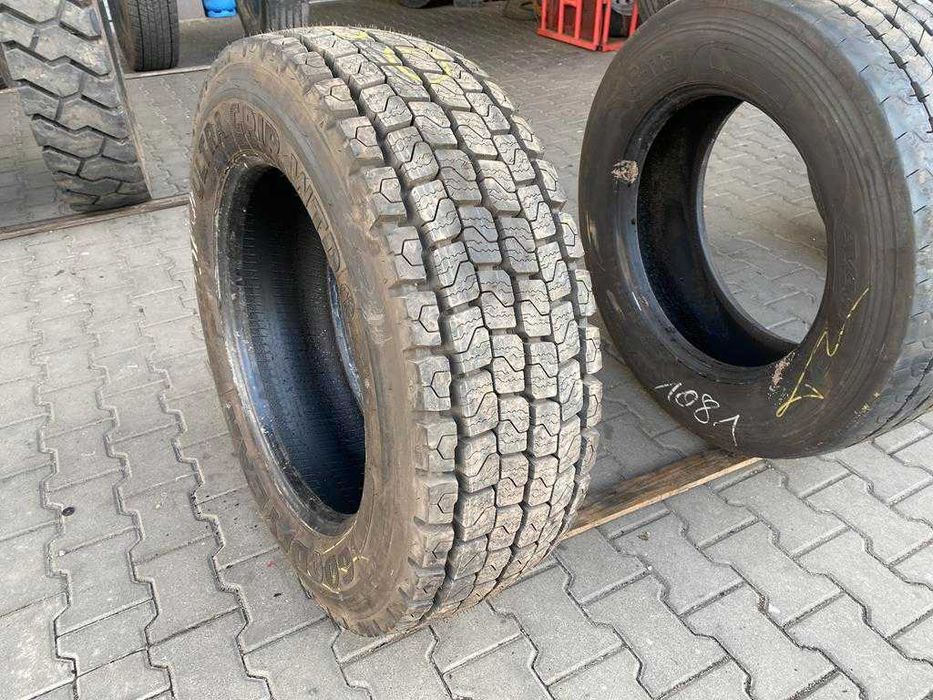 Opona używana napęd 295/60R22.5 GOODYEAR ULTRA GRIP WTD 100% Bieżnika