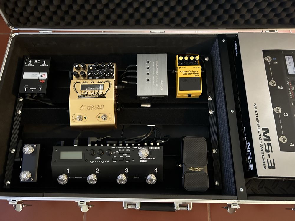 Boss MS-3 e Two Notes Le Crunch + Pedalbord completo com case