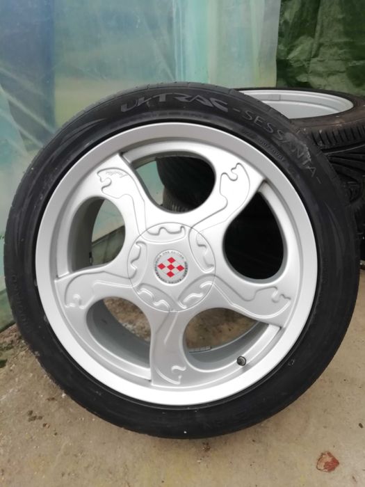 Sprzedam lub zamienię koła felgi aluminiowe 18 ". 5x108 zamiana