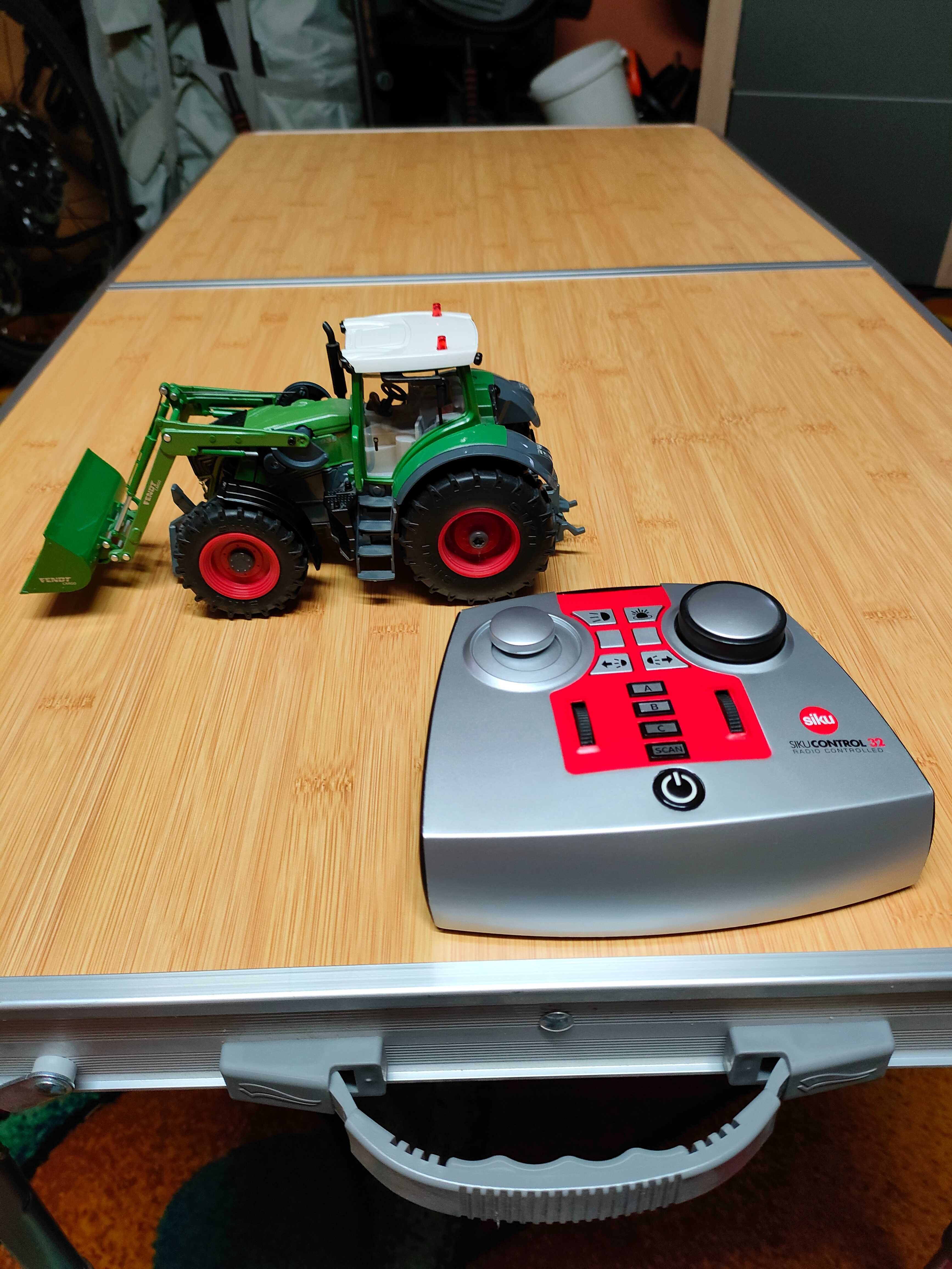 Siku Control Fendt 939 Vario