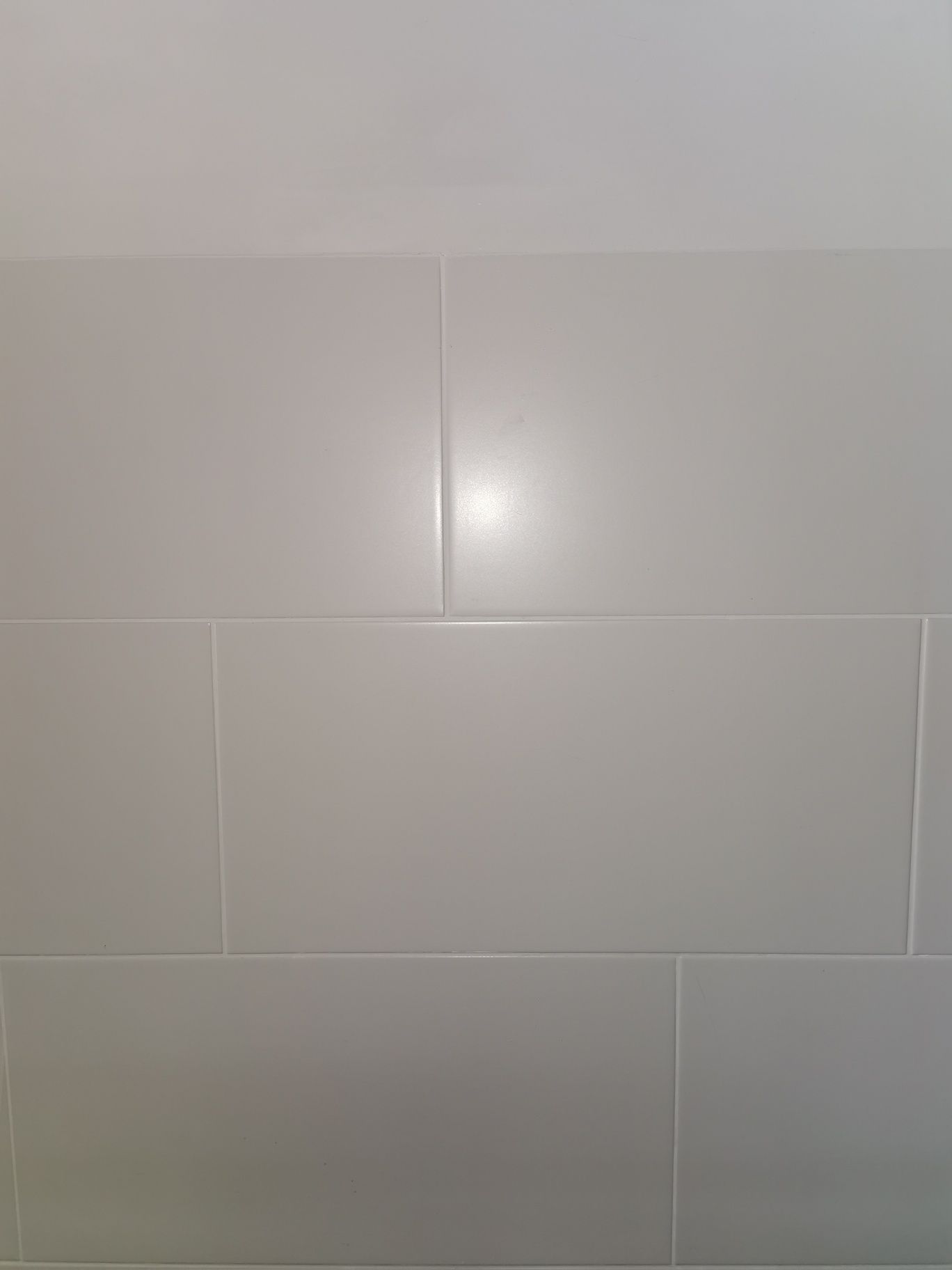11m2 - Płytki ceramiczne ścienne 30x60 białe biały mat