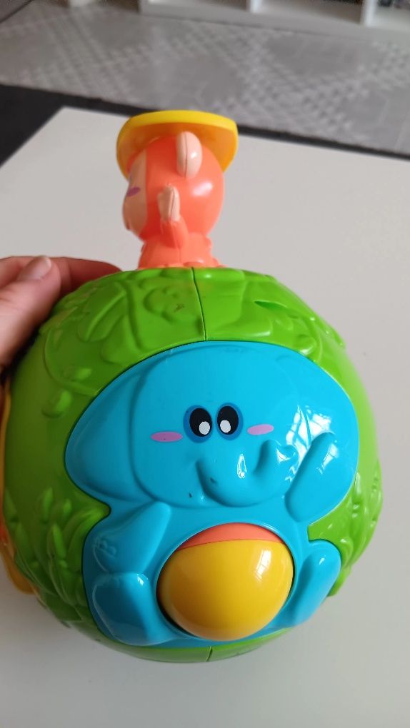 Bola musical com animais Chicco