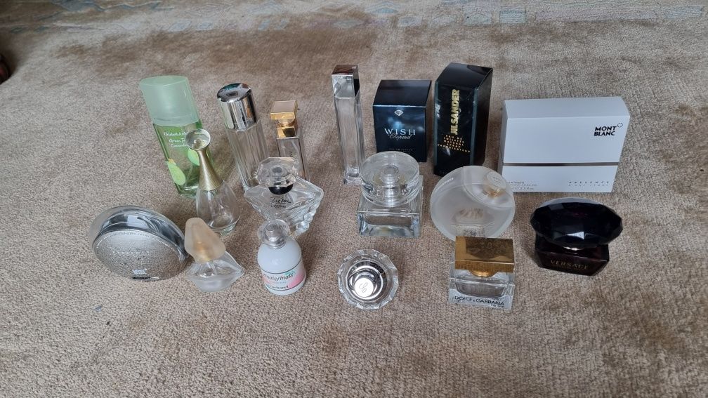 Buteleczki i flakoniki po perfumach
