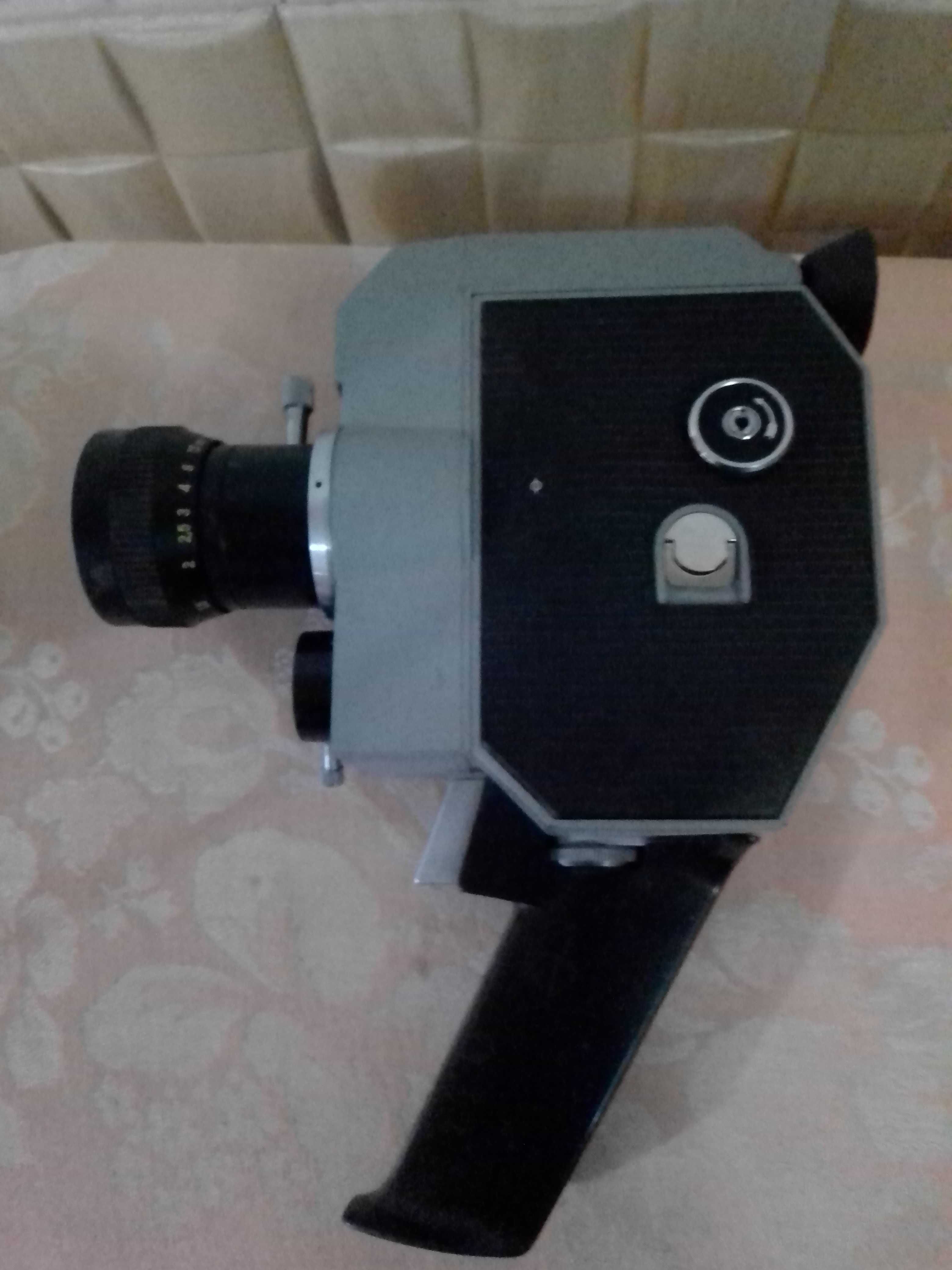 кинокамера Кварц 2×8С-3