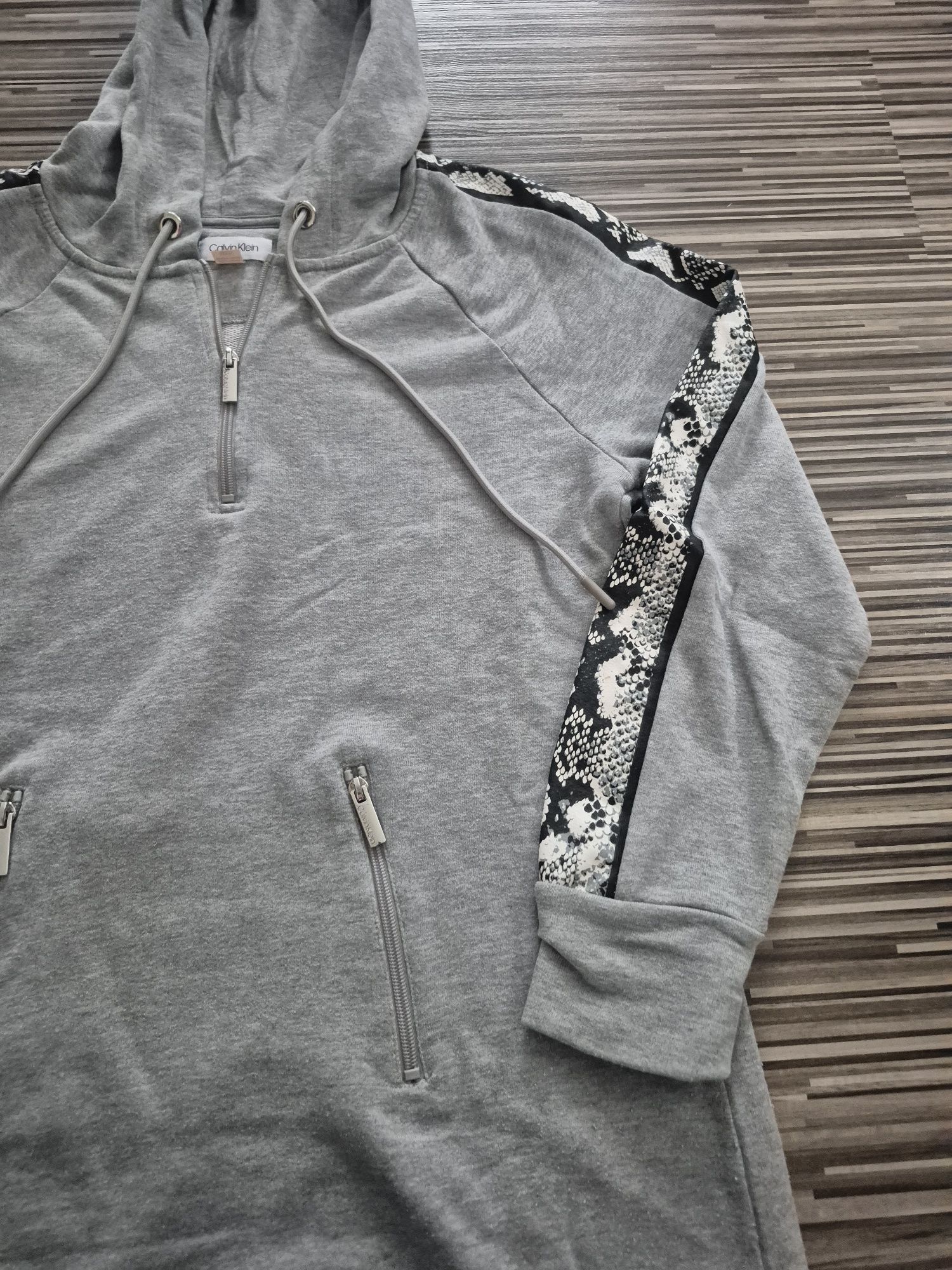 Bluza Calvin Klein rozmiar M