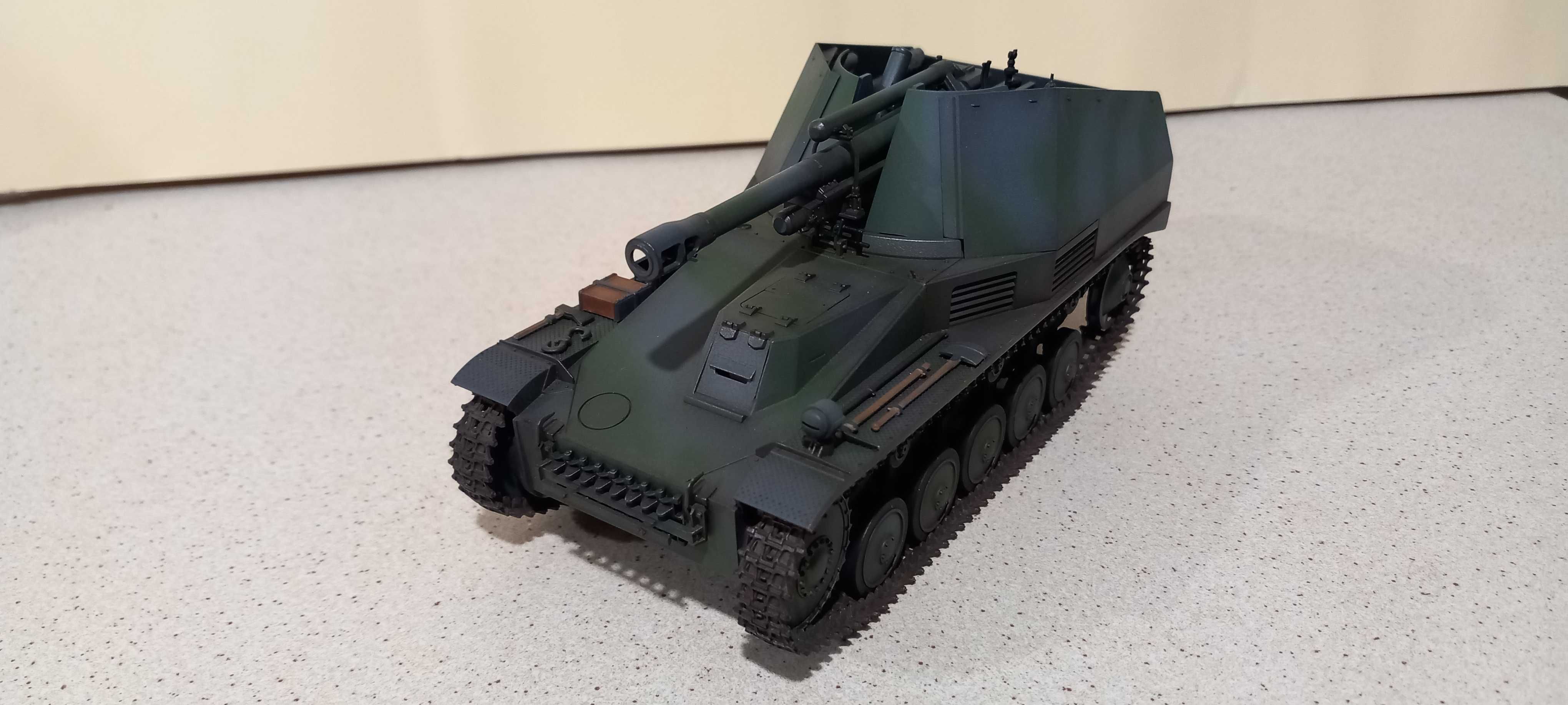 Pojazdy wojskowe 1/35 Wyprzedaż  !