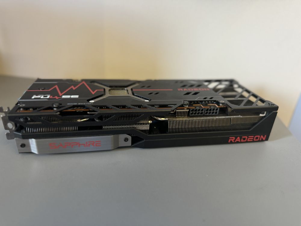 Відеокарта Sapphire Radeon RX 6800 16 GB PULSE