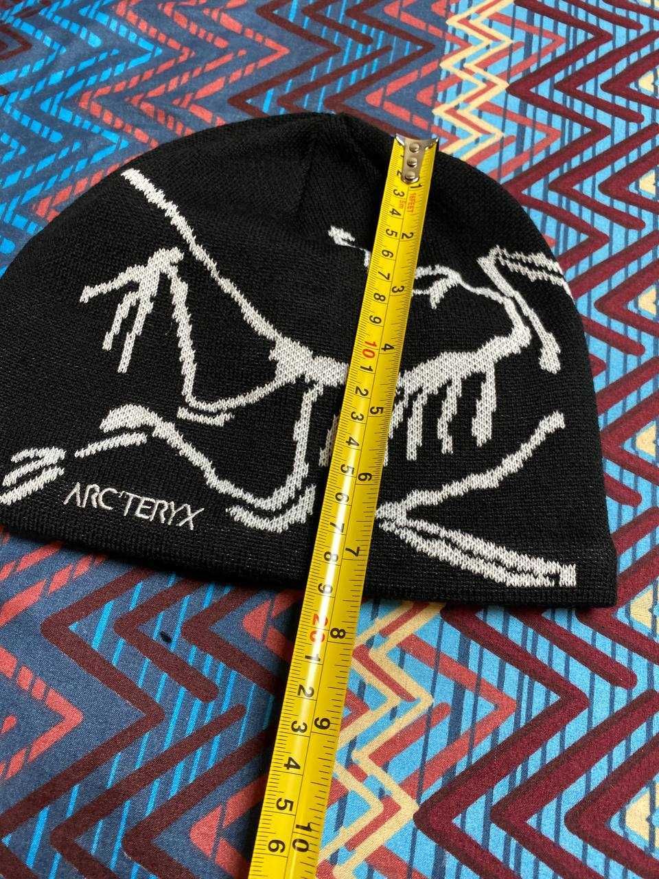 Шапка Arcteryx Чорна