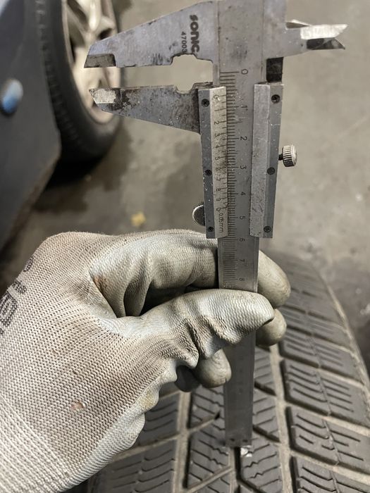 Opone zimowe 205/60R16