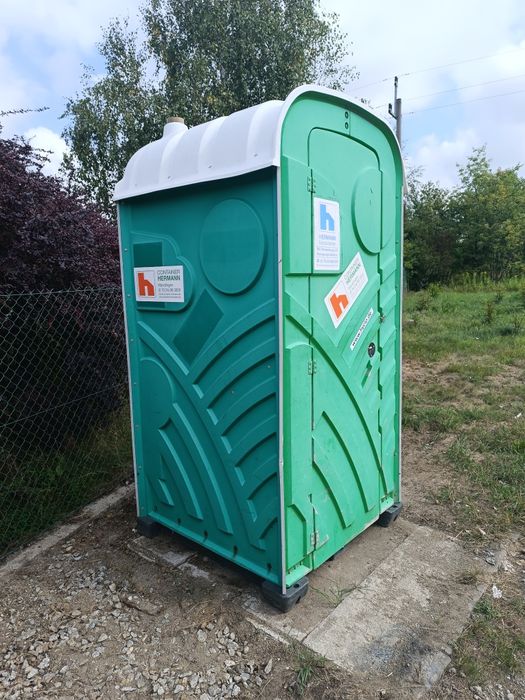 Toaleta przenośna toitoi na działki, budowy itp