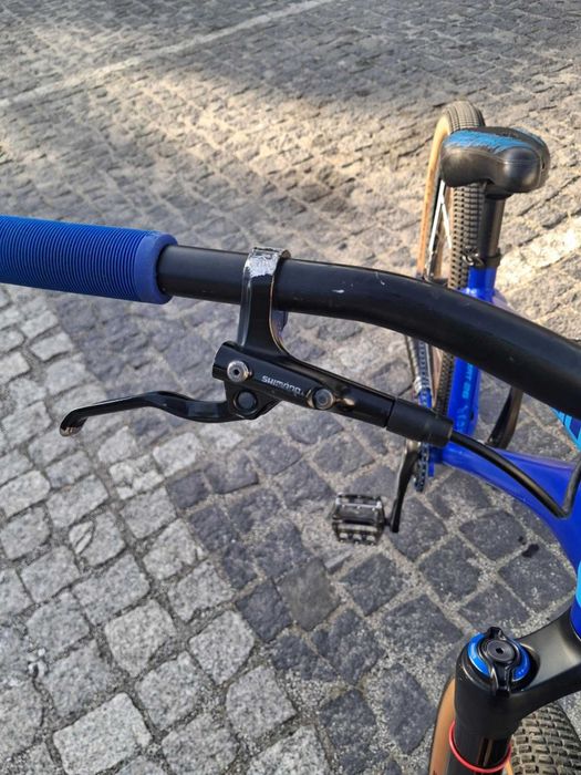 Rower Dartmoor Two6player dirt