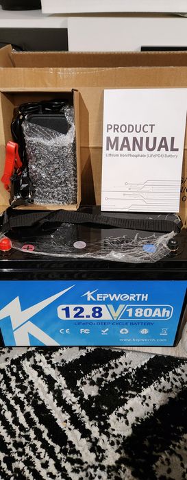 Akumulator lifepo4 12v Nowy z ładowarką