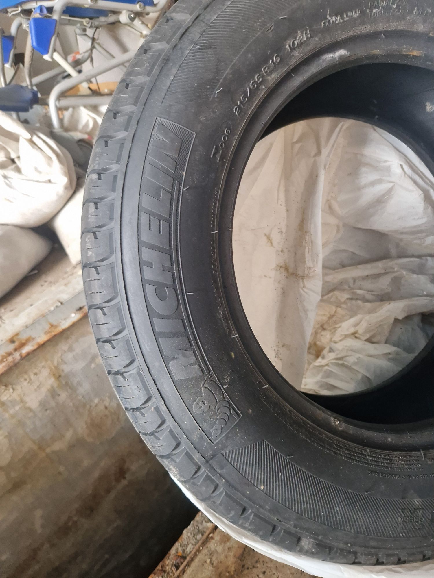 Шини Michelin 215/65 R16 Latitude TourHP