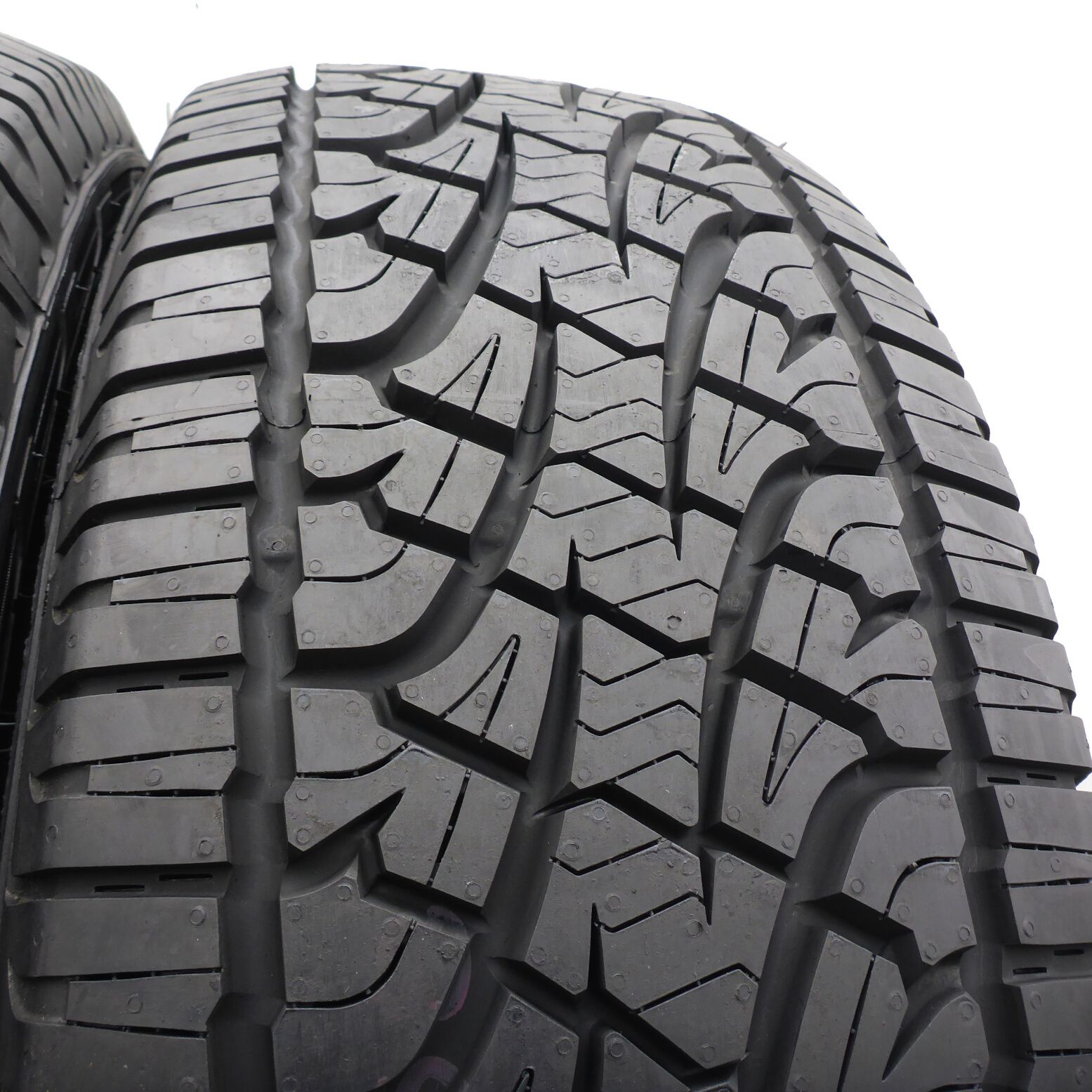 Opony 255/60/18 Pirelli 255/60R18 112T XL Letnie M+S 2018 Nieużywane