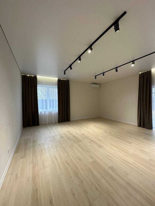 Будинок з ремонтом в Бучі на ділянці 5 сотки з Газом