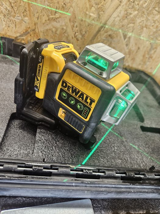 Dewalt DCE089G poziomica laserowa laser 360 stopni zielony