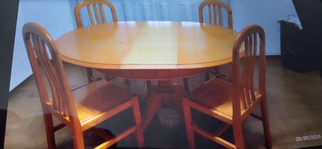 Mesa madeira de pinho