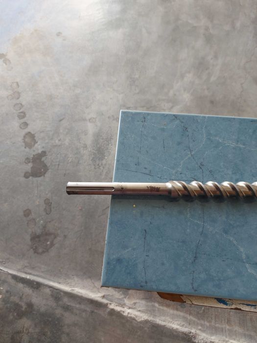 Brocas para betao longas de 20 e25mm