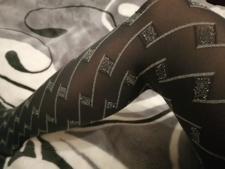 Spodnica i Rajtuzy rajstopy damskie 5 sztuk  r 3