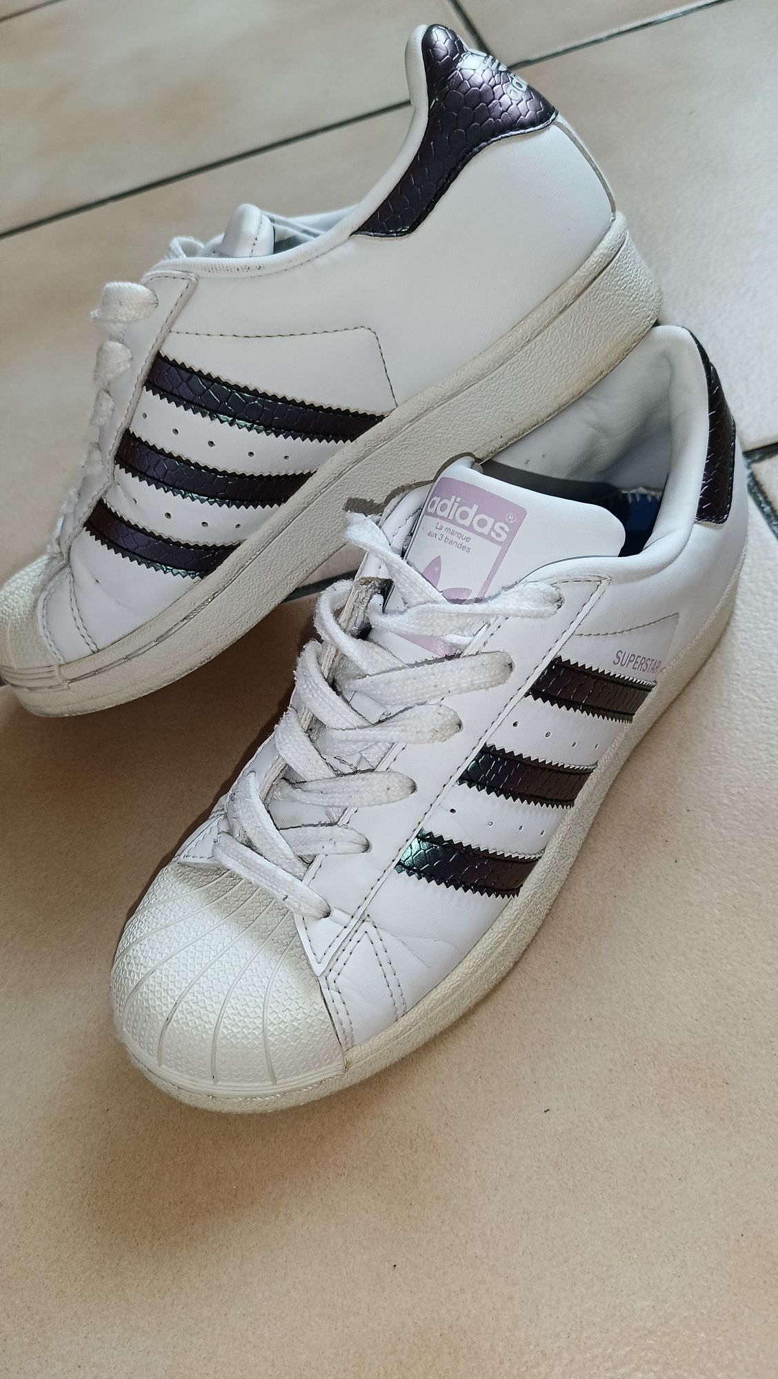 Sprzedam buty Adidas Superstar