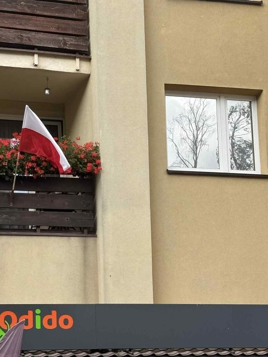 MONTAŻ FOLII OKIENNYCH - folie przeciwsłoneczne , matowe , dekoracyjne