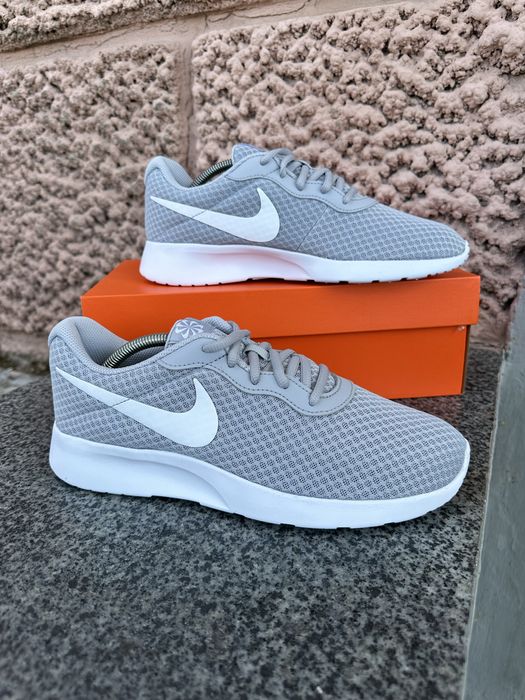 Оригинал Nike Tanjun DJ6258-002 кроссовки 42.5 размер