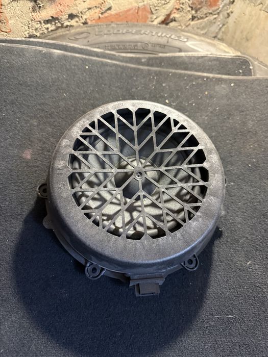 Колонка для авто Audi, Porsche 971035453C