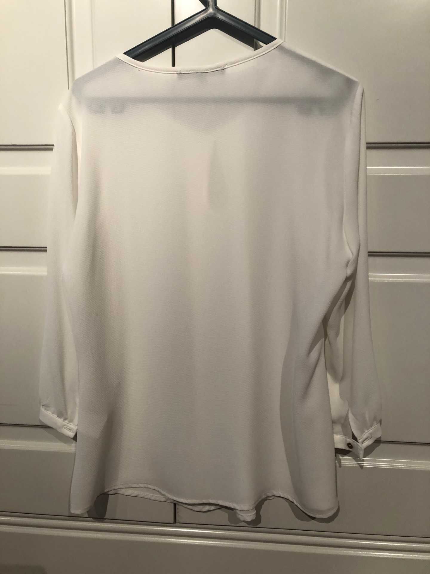 blusa branca MASSIMO DUTTI  40