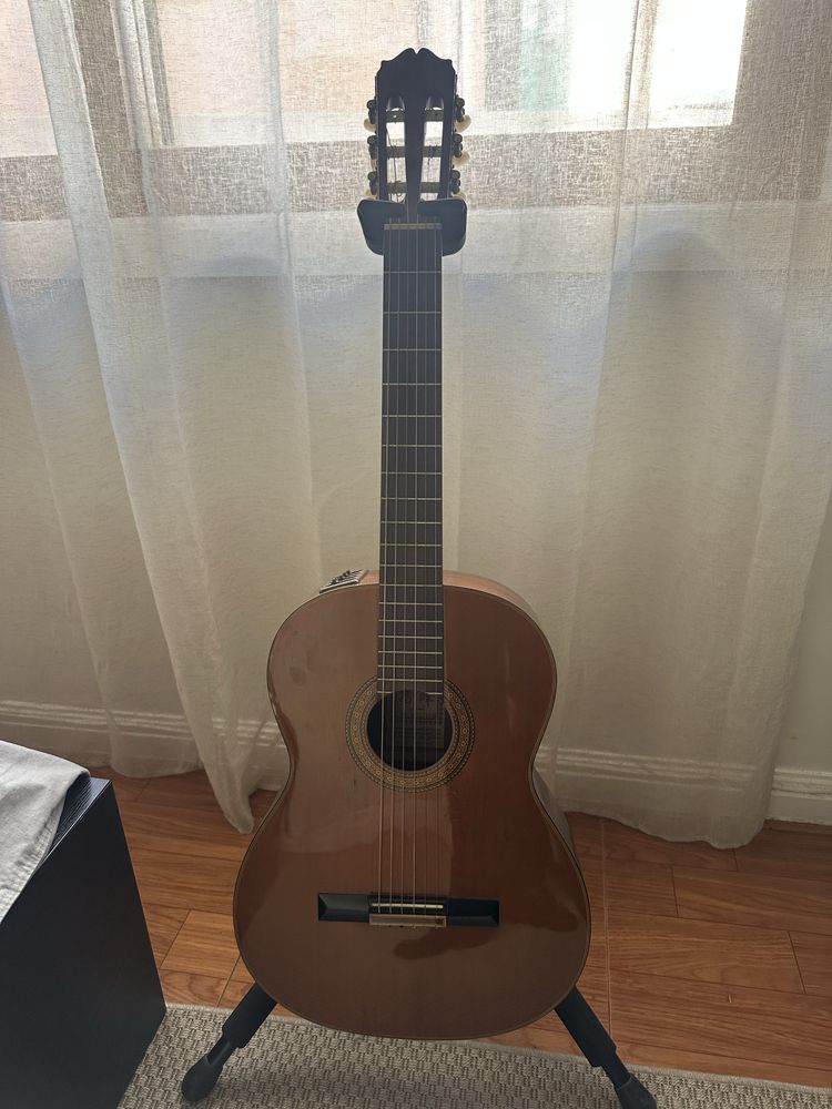 Guitarra/Viola Takamine EC132S