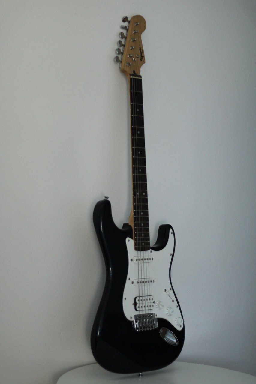 Електрогітара Fender sqiuer bulet Stratocaster HSS