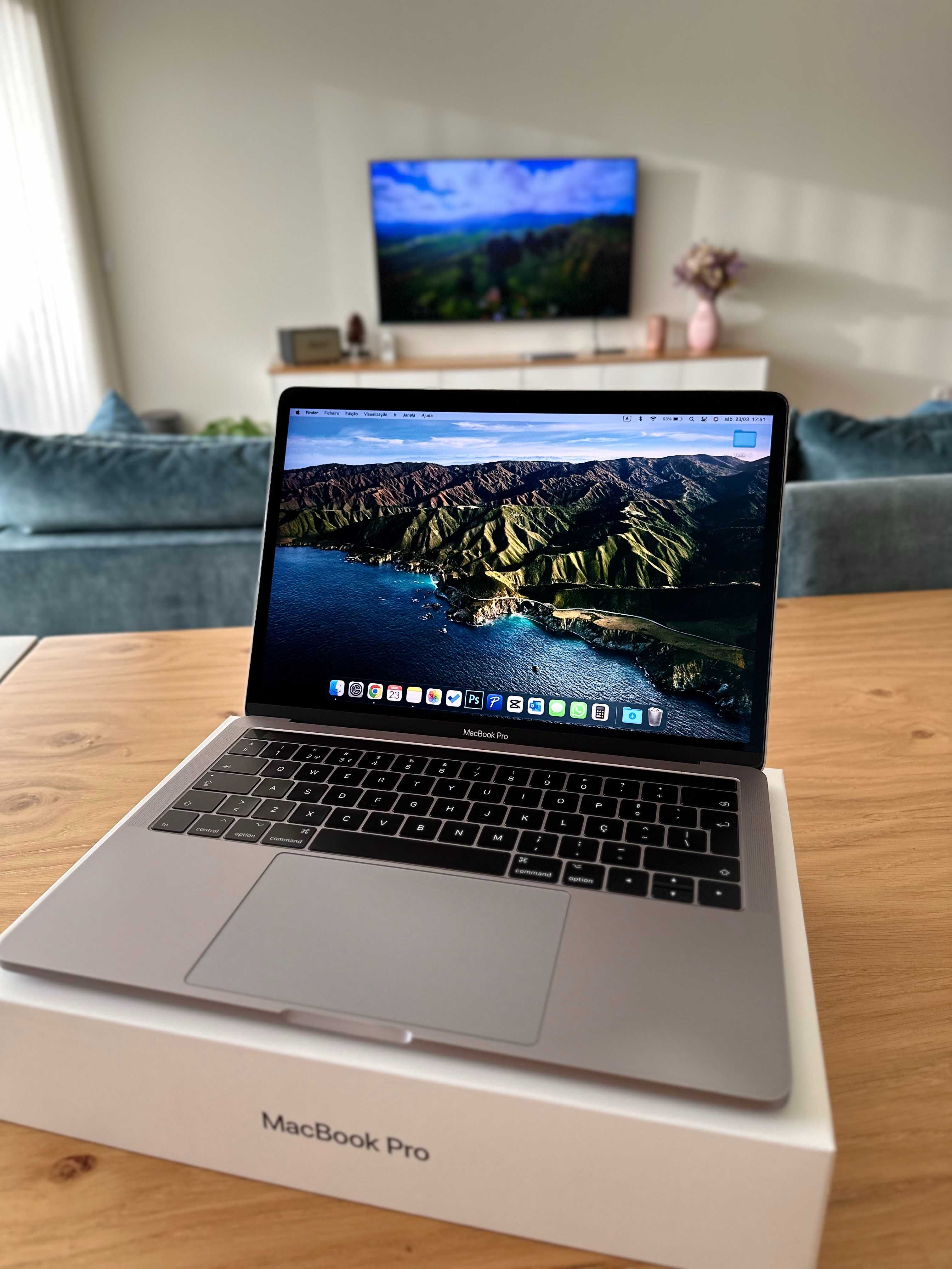 MacBook Pro 13" | i5 | 8GB | 256GB | TouchBar e Touch ID (Estado TOP)
