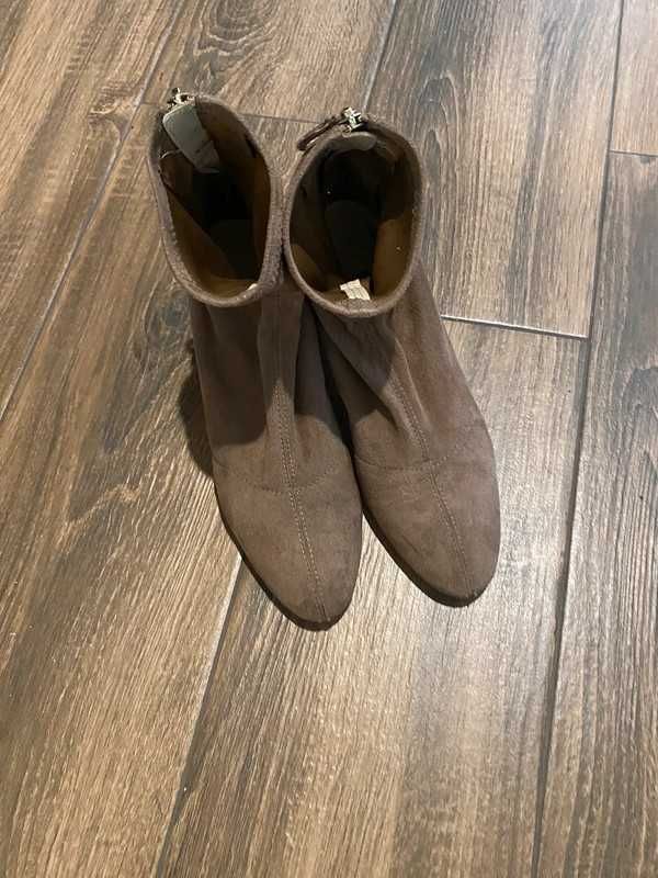 Botki skarpetkowe elastyczne eko skóra zara na klocku casual old money