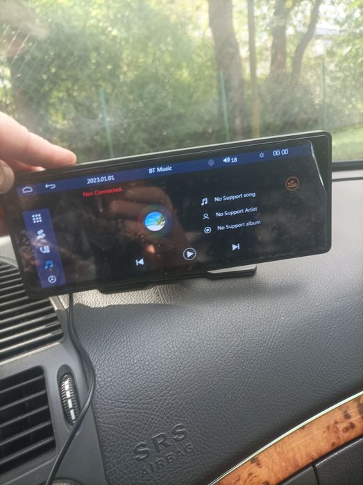Urządzenie multimedialne do samochodu