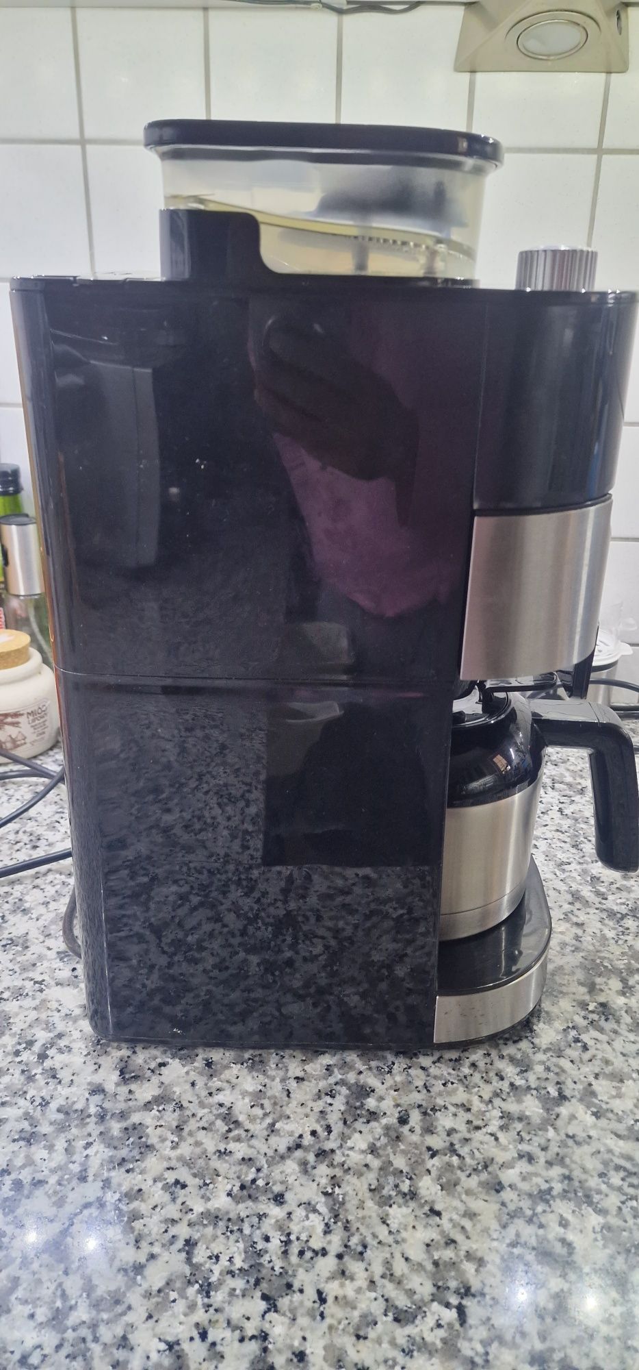 Ekspres z młynkiem  do kawy Gastroback