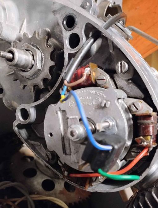 Zapłon elektroniczny Bezstykowy CDI jawa 50 Romet ogar 200 12v i 6v