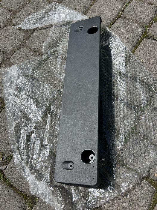 Подіум рамка для номерів Mercedes w463