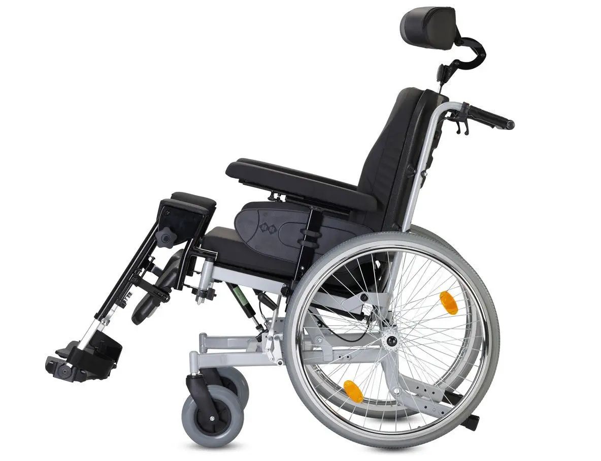 Cadeira de rodas passiva B+B Protego modelo 1532