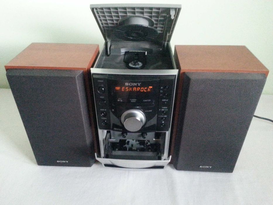 Micro wieża Sony CMT-EH10