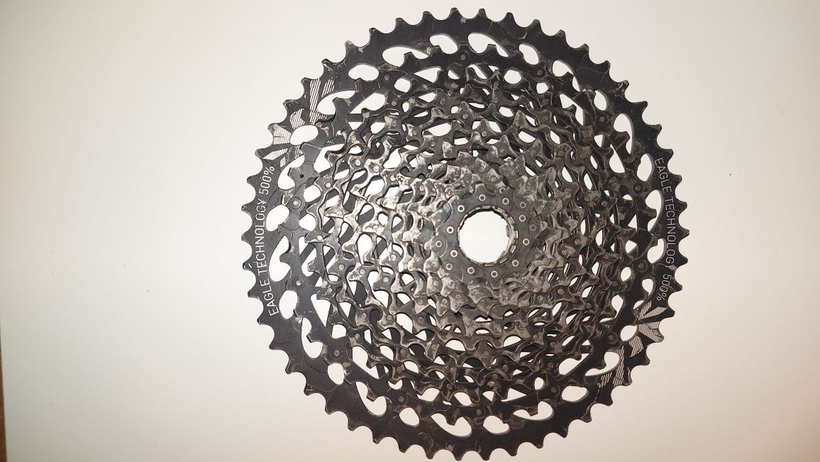 Sram XG1275 Eagle 10-50T , waga 450g