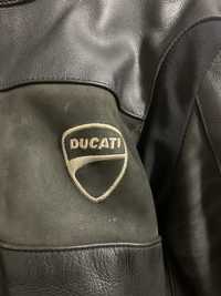 Casaco Mota REVIT Ducati