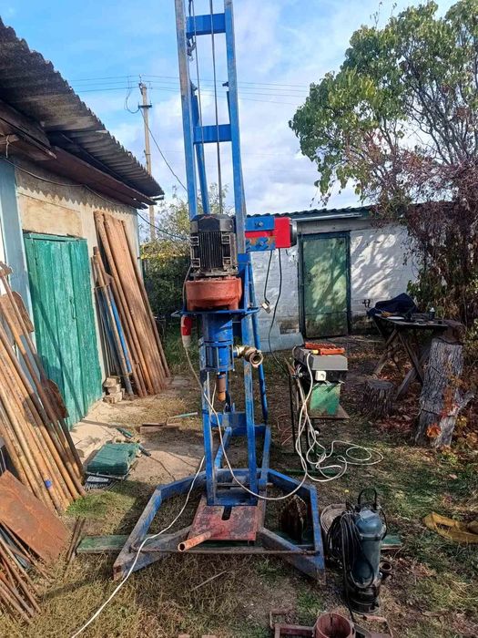 Бурение  скважин