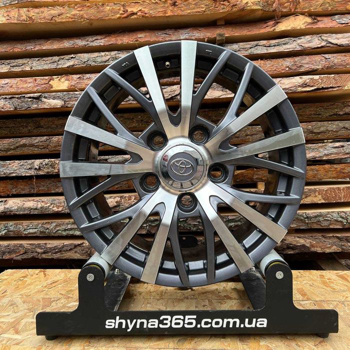 ДИСКИ оригінальні БУ TOYOTA R18 8J 5X150 ET56 DIA110 GMF Тойота