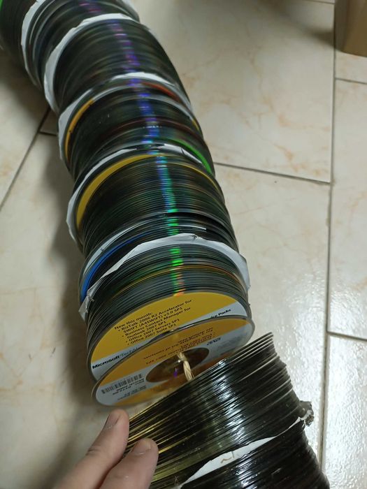 1000+ CDs para decoração