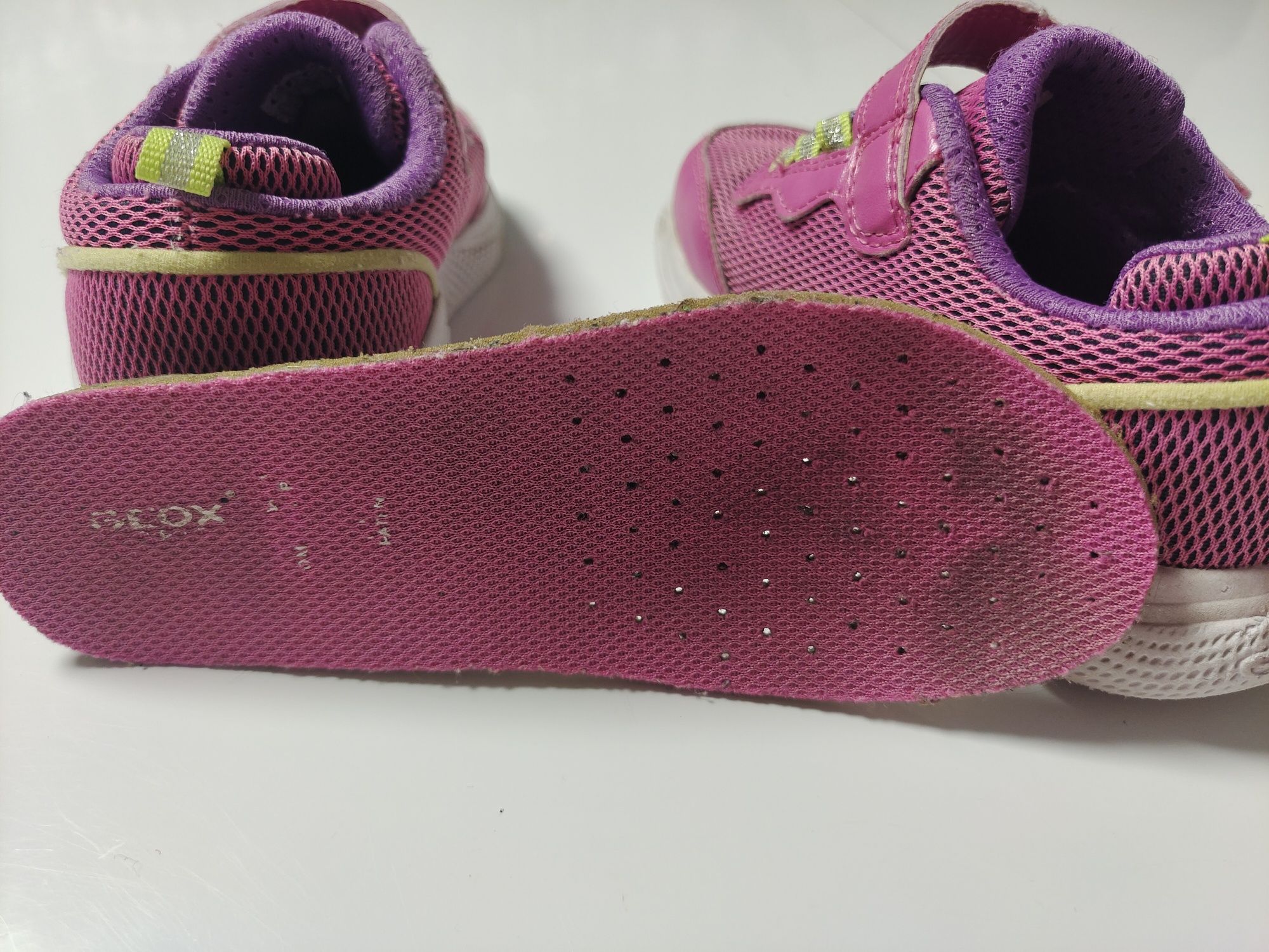 Buty, adidasy Geox, buty dla dziewczynki różowo fioletowe, buty Bartek