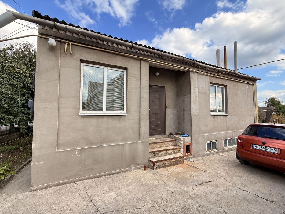 Продам добротный дом в. Подгородном ! ( С )