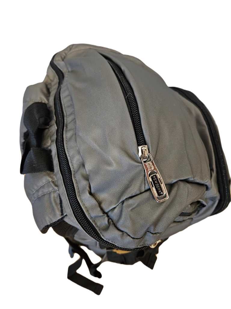 Nowy plecak szary miejski turystyczny trekkingowy obóz 50cm 30l 35l