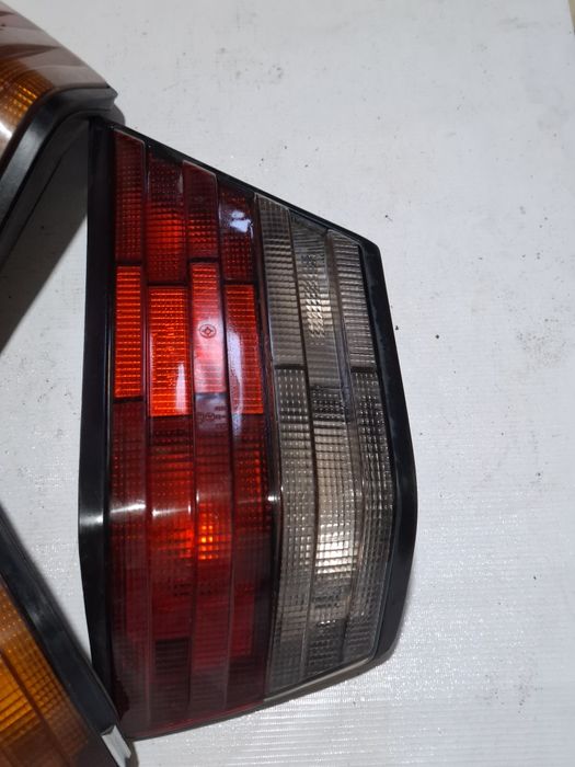 Фонари задние, стопы Мерседес w124