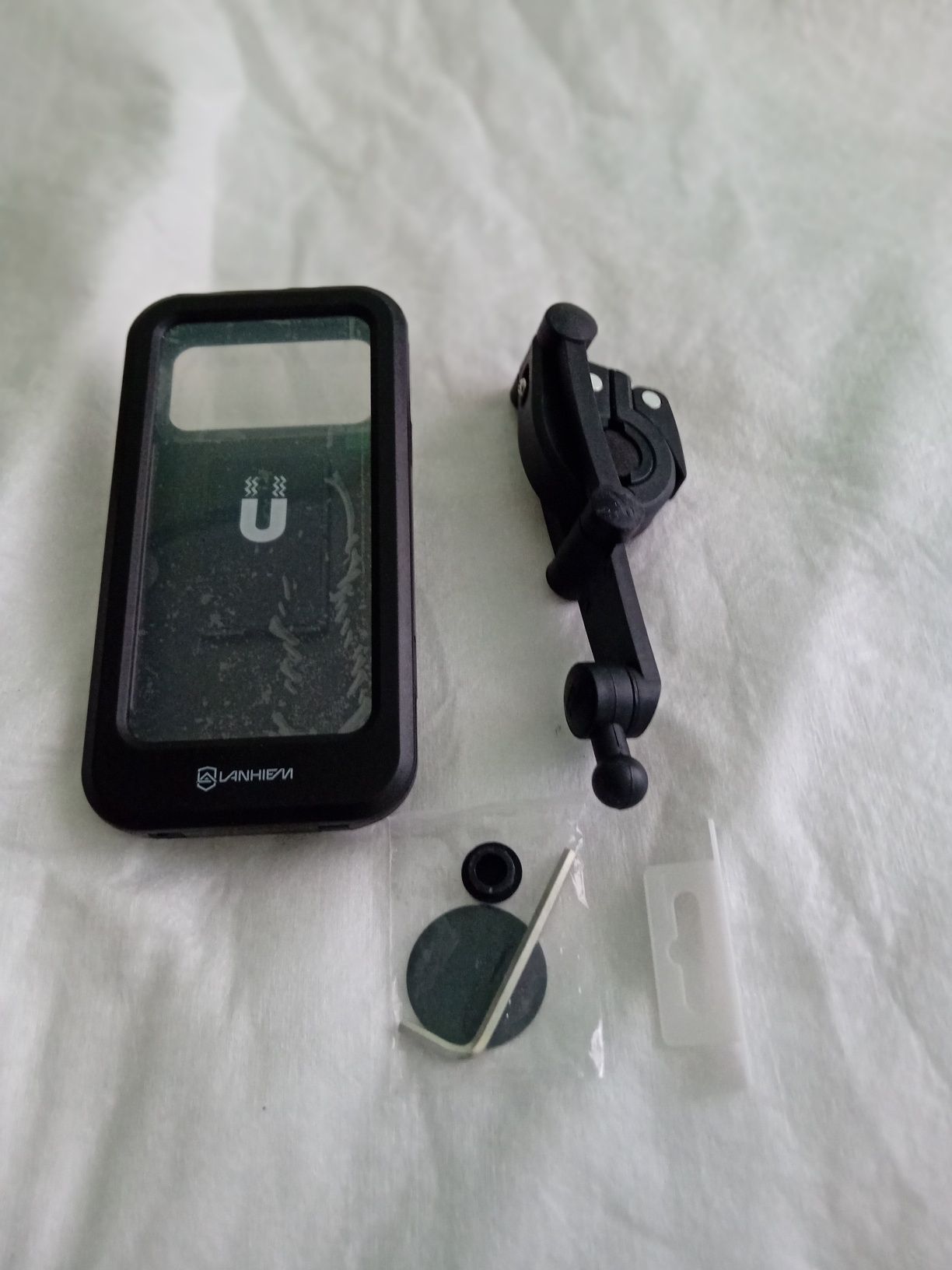 Uchwyt magnetyczny na telefon HL-69 do roweru lub motocykla