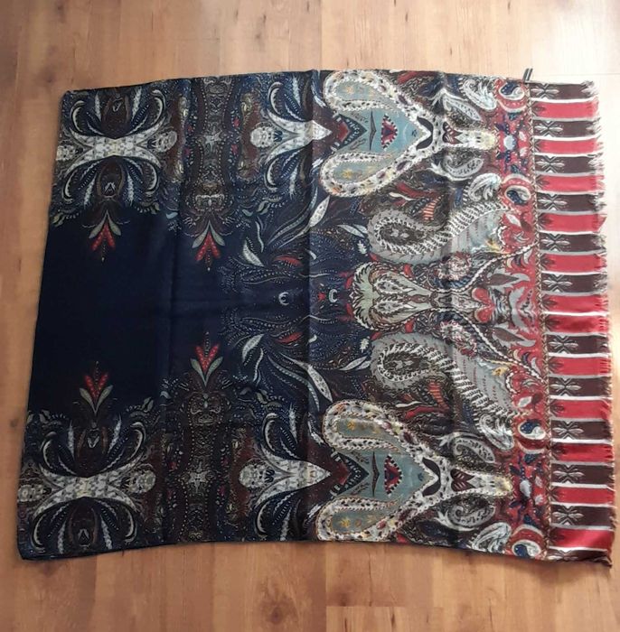 6 Lenços por 5 euros