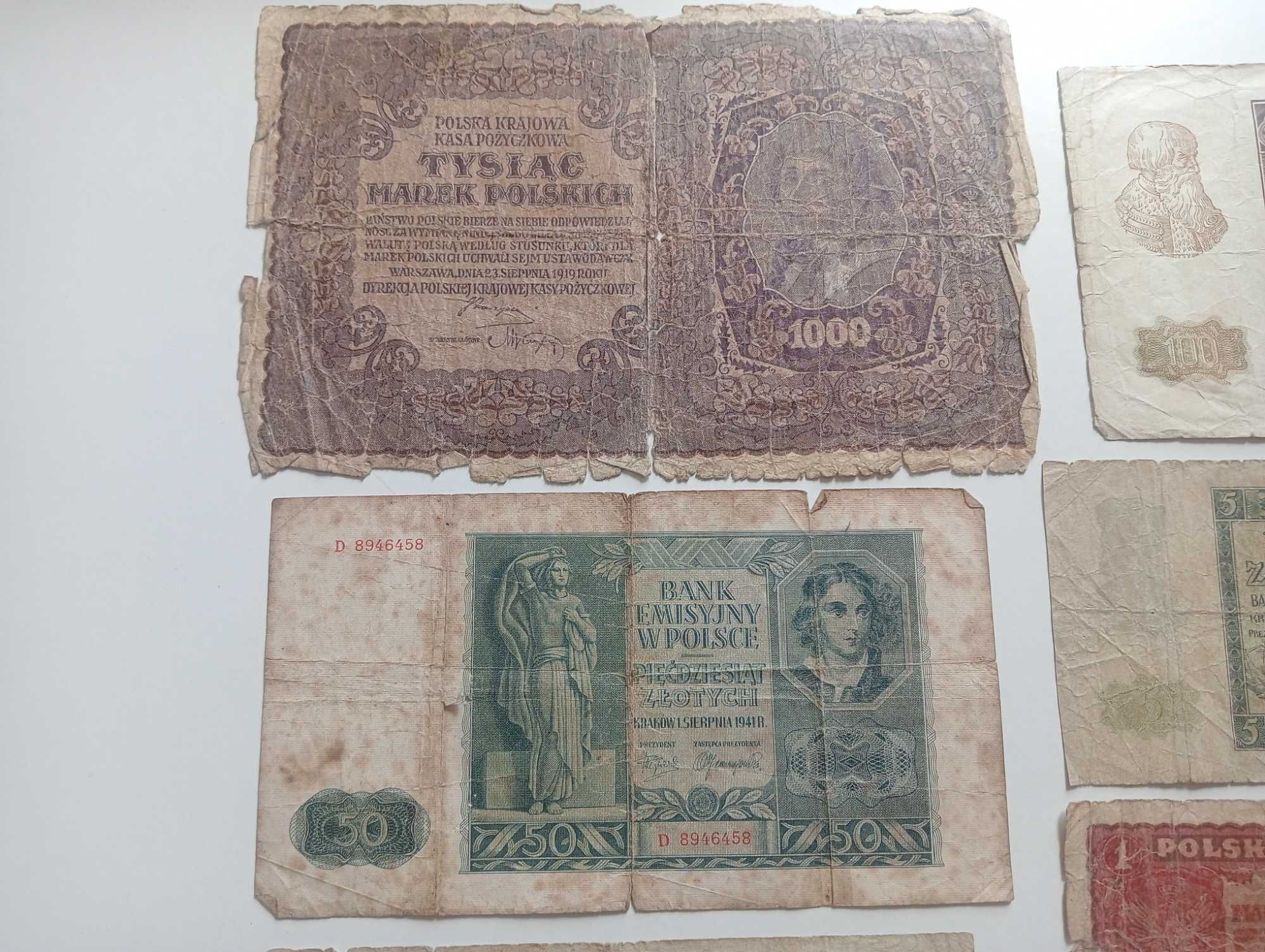 Zestaw starych banknotów i monet  od 1919 roku